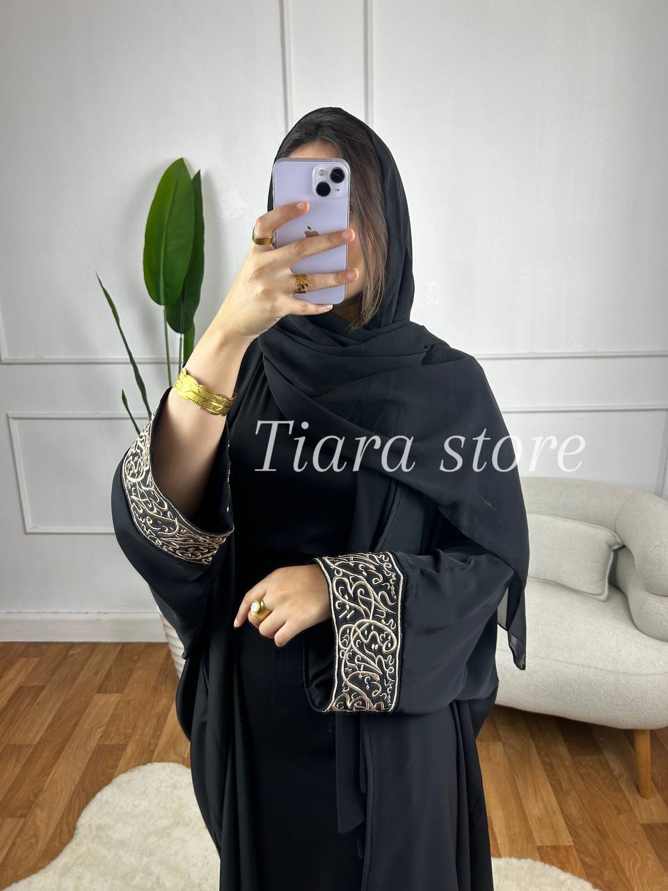 ABAYA LUNA