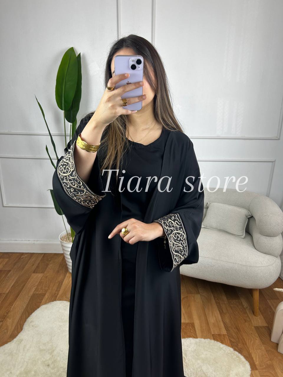 ABAYA LUNA
